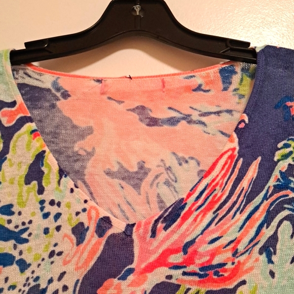 Lilly Pulitzer  Liesel  linen vneck lightweight sweater gold buttons each side S - Picture 3 of 5